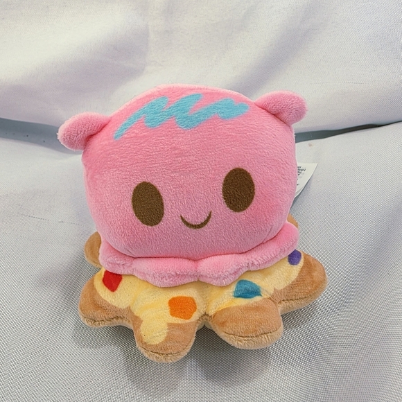 Disney Munchlings Street Food Fusion Mochi Beignet Sundae Plush Mini 4 Inch 2023 - Picture 11 of 11